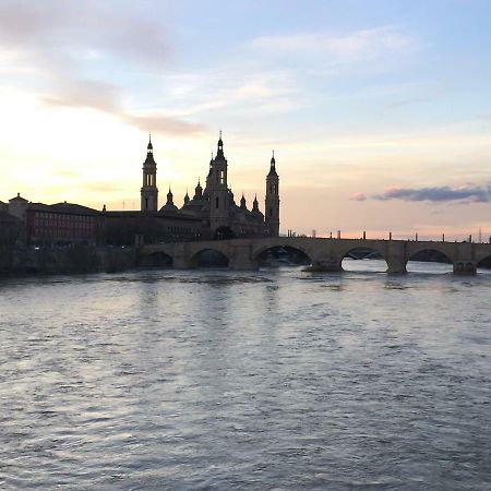 Apartamentos San Lazaro Zaragoza Luaran gambar