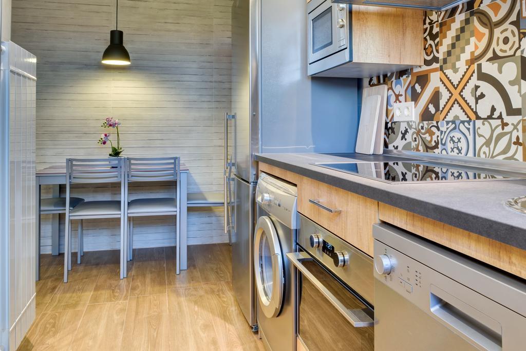 Apartamentos San Lazaro Zaragoza Luaran gambar